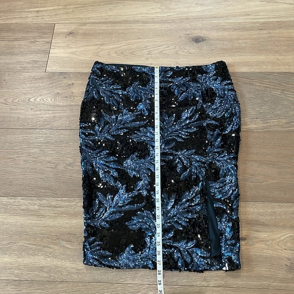 Boohoo Plus Sz Melissa Floral Sequin Thigh Split Midi Skirt Black/Navy Sz 14 US - Picture 6 of 9